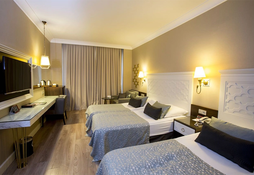 Deniz Manzaralı Oda 2